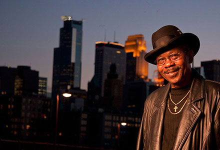 54b2f5392b03adb00ae940eb_willie-walkerT.jpg
